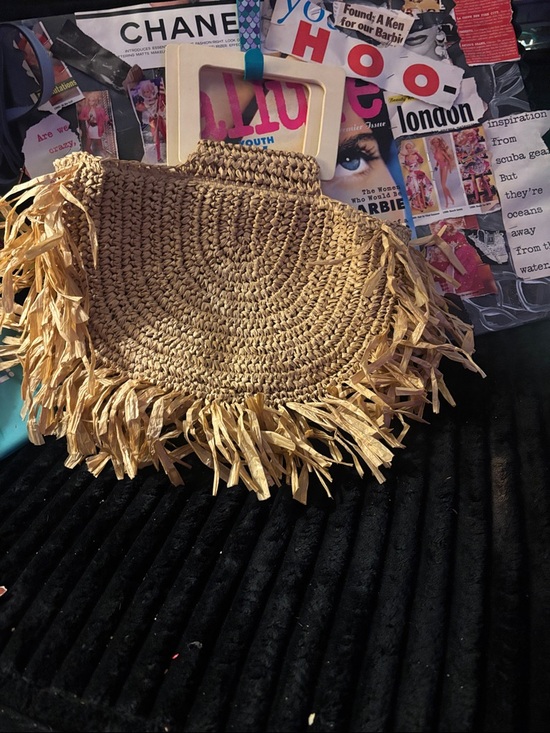 Handbags - Woven Straw Fringe Tote Bag - Natural